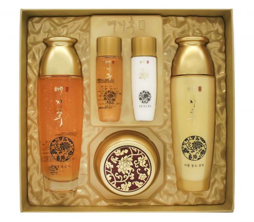 Bergamo Yezihu K-Beauty Fermented Herbal Gold Набор омолаживающий для лица 5 предметов