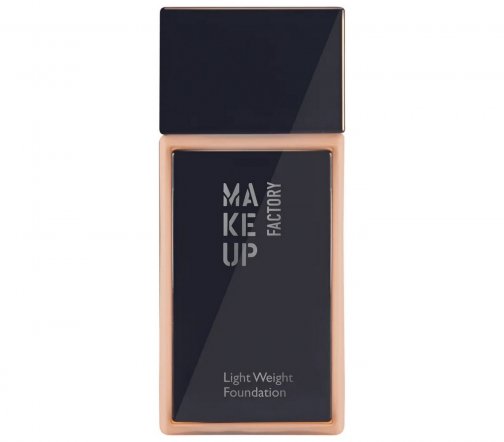 Make Up Factory Тональная основа Light Weight