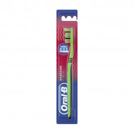 Oral-B 3-Effect Классик Щетка зубная средней жесткости
