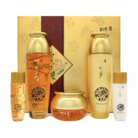 Bergamo Yezihu K-Beauty Fermented Herbal Gold Набор омолаживающий для лица 5 предметов