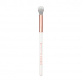 Essence Кисть для растушевки теней Blender
