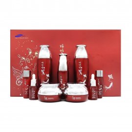 Daandan Premium Red Ginseng Набор для лица с Красным Женьшенем омолаживающий