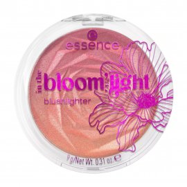 Essence Румяна-хайлайтер In The Bloom'light 01 Нежно-розовый