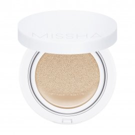 Missha Magic Moist Тональный кушон с увлажняющим эффектом