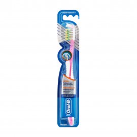 Oral-B Pro-Expert Щетка зубная антибактериальная средней жесткости