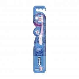 Oral-B 3D White Щетка зубная блеск средней жесткости